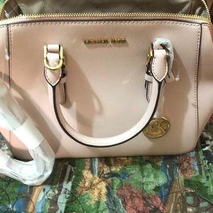 Michael Kors: CHARLOTTE: large leather Satchel